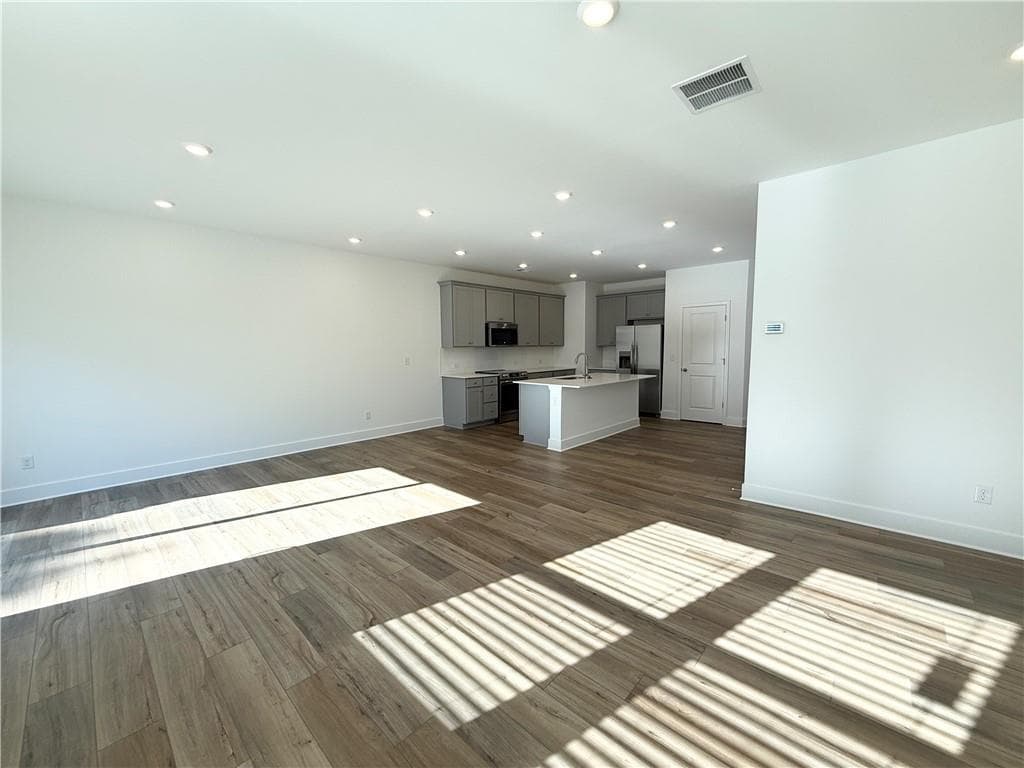 3 bedroom, 3 bathroom, 1,825 sq ft townhouse for rent at 546 East Rope Mill, Holly Springs, GA 30115 for $2,475 a month — photo 9