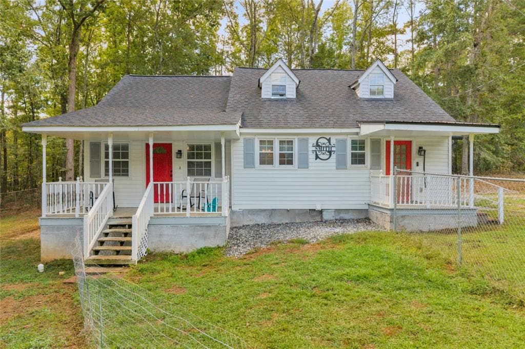 3 bedroom, 2 bathroom, 1,674 sq ft single family residence for sale at 365 Taylor Road, Juliette, GA 31046 — photo 1 of 67