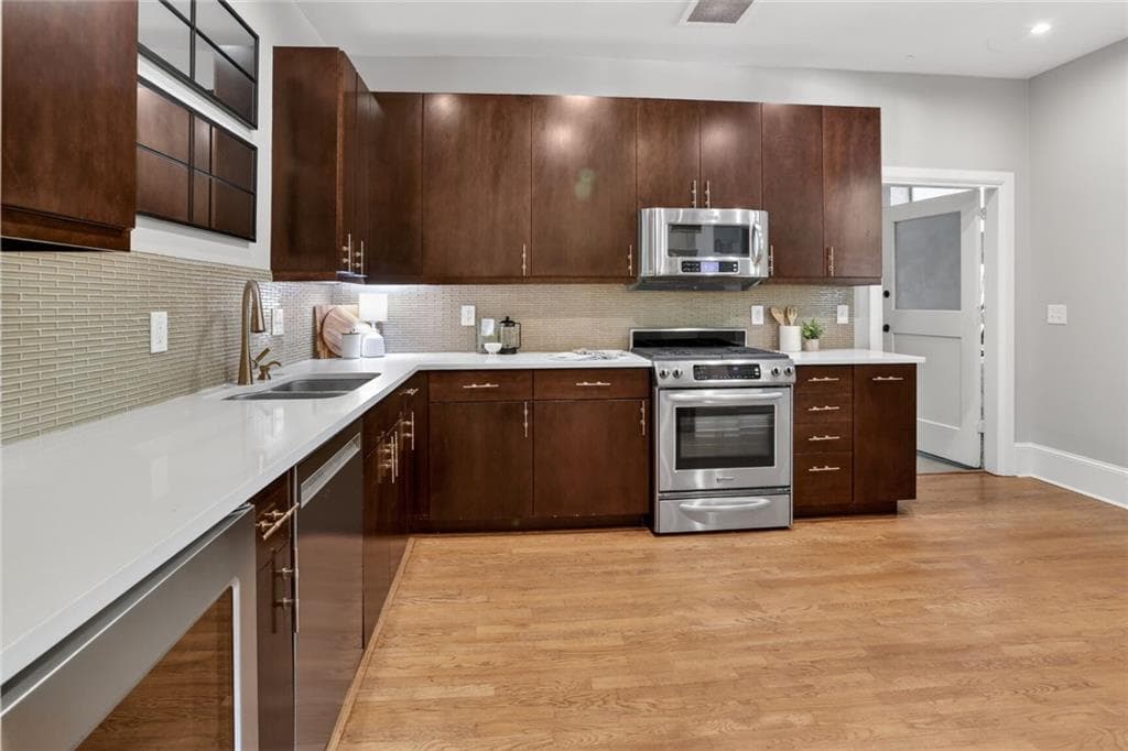 2 bedroom, 2 bathroom, 2,143 sq ft condominium for rent at 754 Juniper Street 11, Atlanta, GA 30308 for $2,500 a month — photo 9