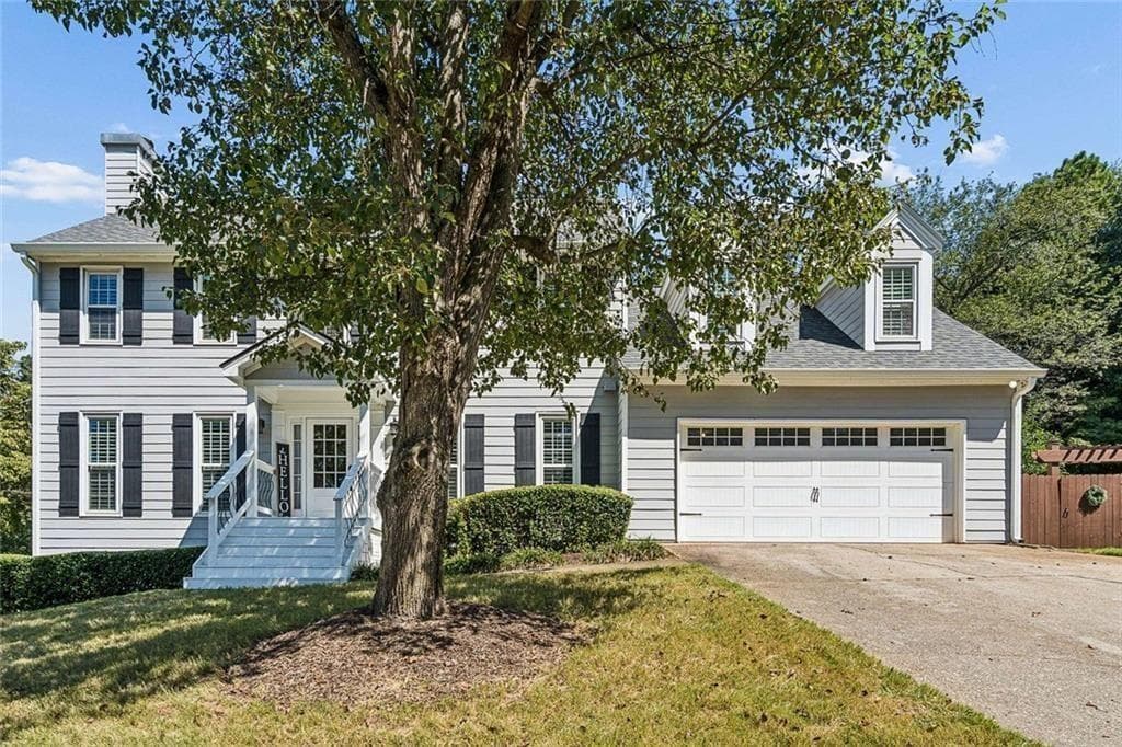 4 bedroom, 3 bathroom, 2,210 sq ft single family residence for sale at 939 Flowers Crossing, Lawrenceville, GA 30044 — photo 3