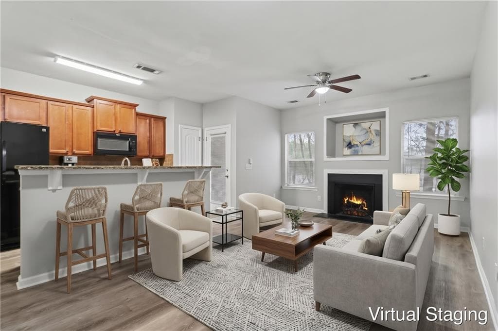 3 bedroom, 3 bathroom, 1,738 sq ft townhouse for sale at 504 Jefferson Chase Street, Atlanta, GA 30354 — photo 6