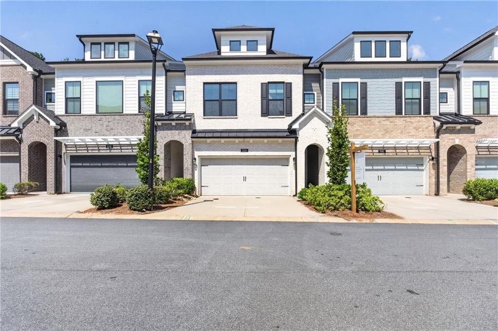 3 bedroom, 3 bathroom, 2,223 sq ft townhouse for sale at 1150 Harper Drive, Alpharetta, GA 30076 — photo 7