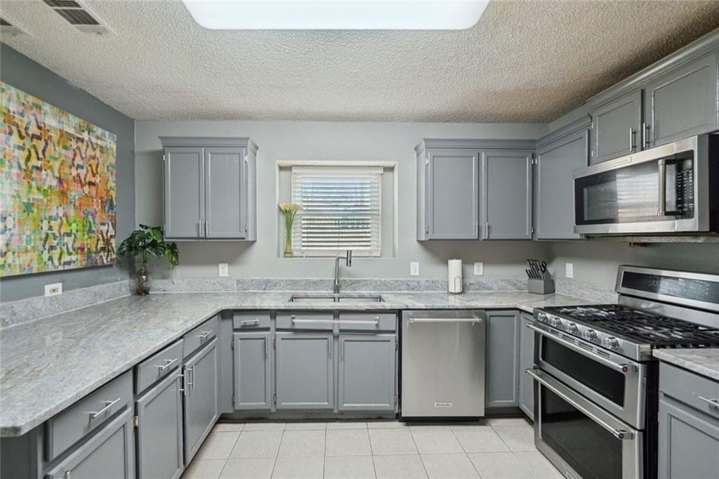 4 bedroom, 3 bathroom, 2,398 sq ft single family residence for sale at 2100 Green Tree Court, Lithonia, GA 30058 — photo 3
