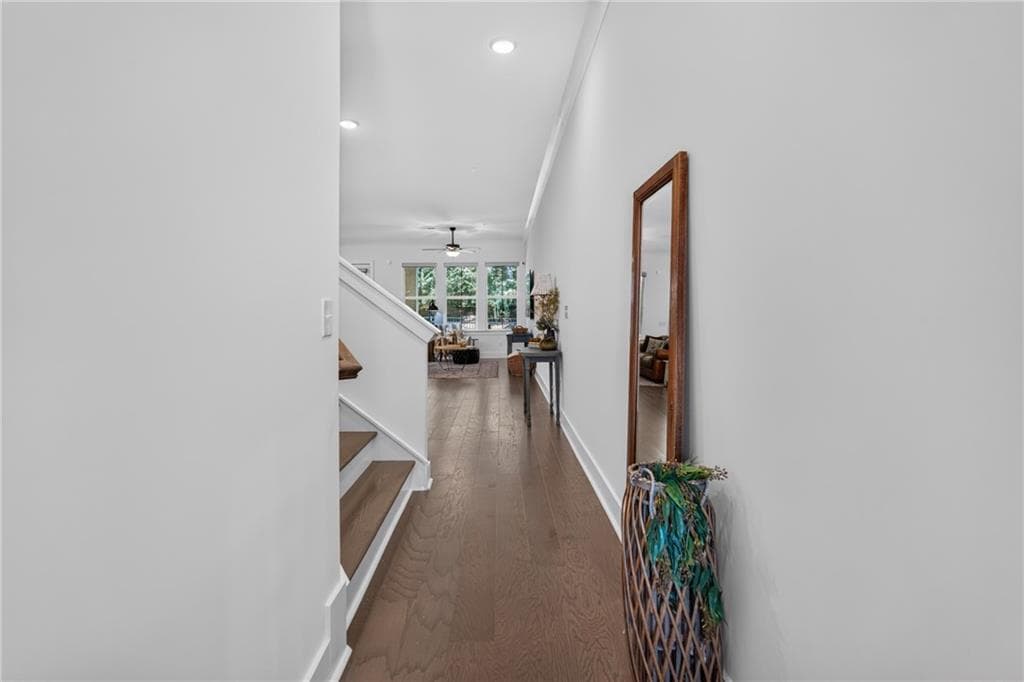 3 bedroom, 3 bathroom, 2,223 sq ft townhouse for sale at 1150 Harper Drive, Alpharetta, GA 30076 — photo 9