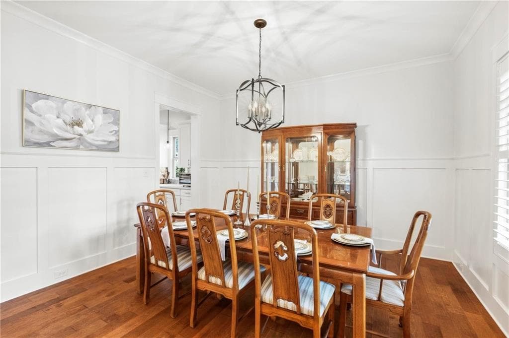 4 bedroom, 5 bathroom, 4,515 sq ft single family residence for sale at 2043 Cambridge Avenue, Atlanta, GA 30337 — photo 5
