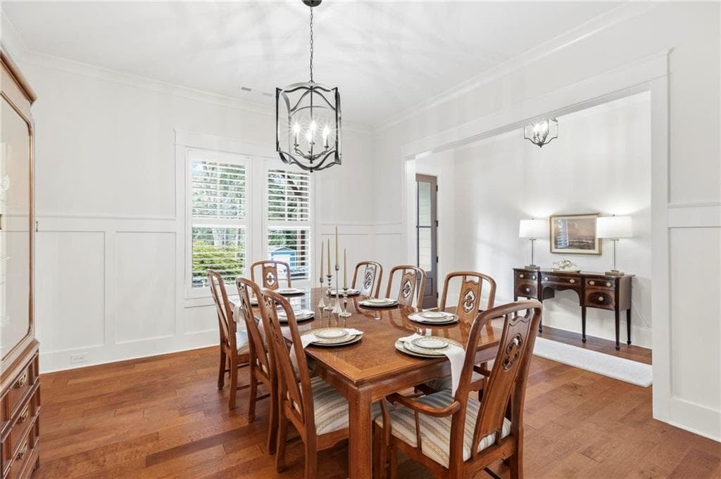 4 bedroom, 5 bathroom, 4,515 sq ft single family residence for sale at 2043 Cambridge Avenue, Atlanta, GA 30337 — photo 6