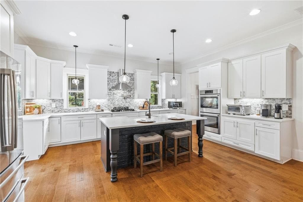 4 bedroom, 5 bathroom, 4,515 sq ft single family residence for sale at 2043 Cambridge Avenue, Atlanta, GA 30337 — photo 9
