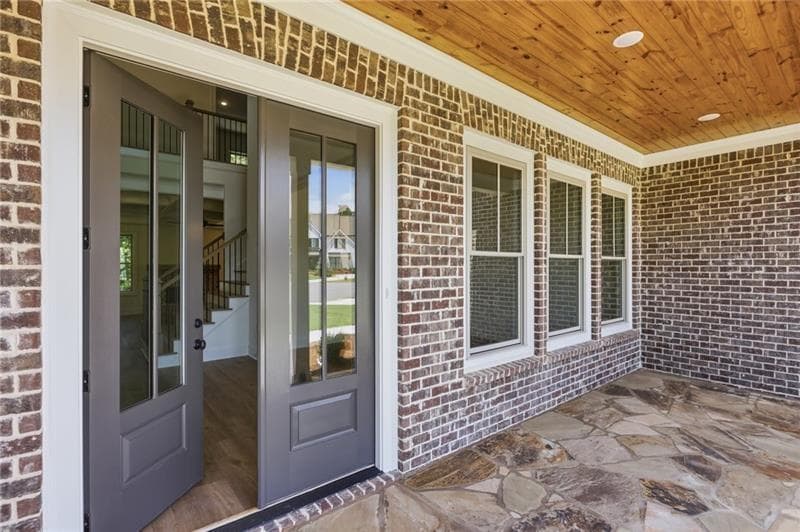 6 bedroom, 6 bathroom, 4,146 sq ft single family residence for sale at 3145 Spinnakers Reach View, Marietta, GA 30064 — photo 2