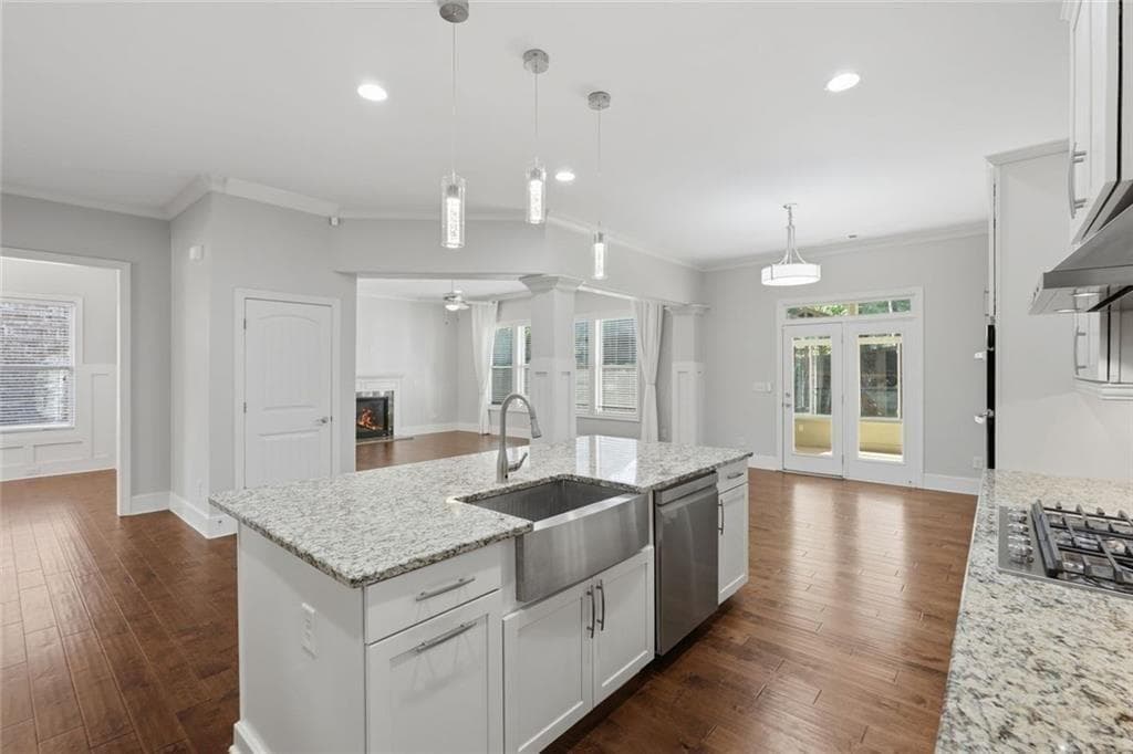 5 bedroom, 5 bathroom, 4,645 sq ft single family residence for sale at 1255 Redbud Drive, Alpharetta, GA 30005 — photo 8