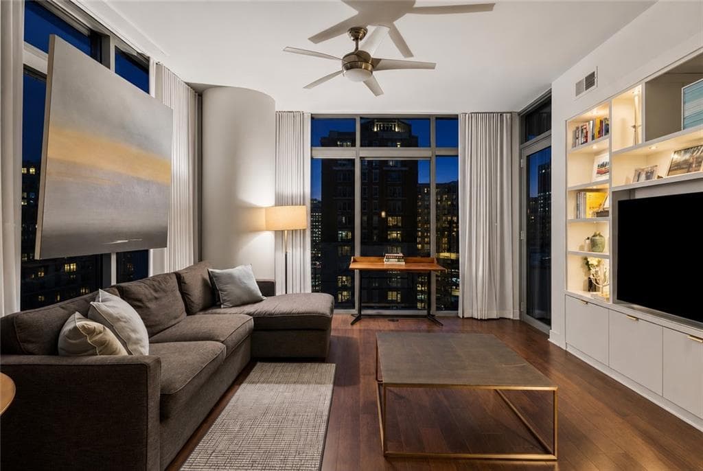 2 bedroom, 3 bathroom, 1,732 sq ft condominium for sale at 222 12th Street 1503, Atlanta, GA 30309