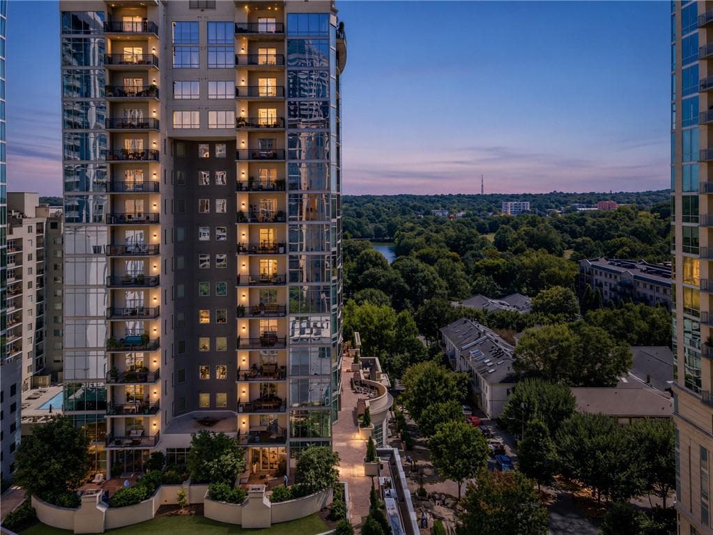 2 bedroom, 3 bathroom, 1,732 sq ft condominium for sale at 222 12th Street 1503, Atlanta, GA 30309 — photo 5
