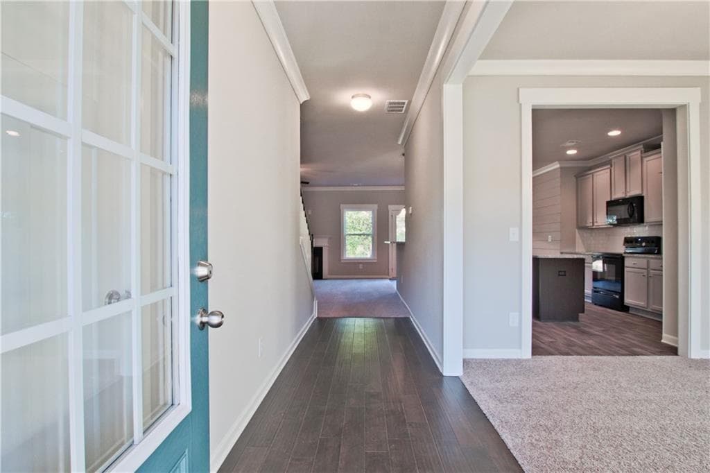 5 bedroom, 3 bathroom, 2,736 sq ft single family residence for rent at 1242 Ida Woods Lane, Lawrenceville, GA 30045 for $3,300 a month — photo 8