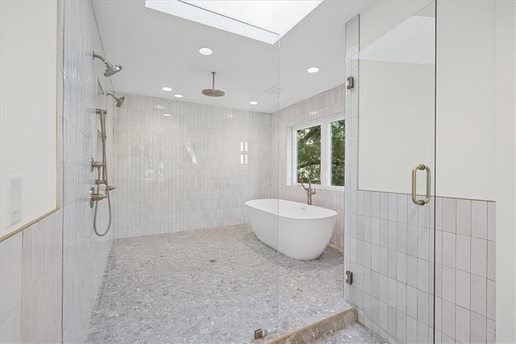 3 bedroom, 5 bathroom, 3,987 sq ft townhouse for sale at 1205 Holly Street B, Atlanta, GA 30318 — photo 8