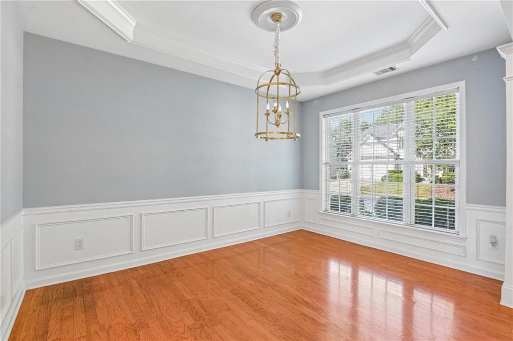 4 bedroom, 3 bathroom, 2,402 sq ft single family residence for sale at 3660 Azurite Street, Cumming, GA 30040 — photo 5