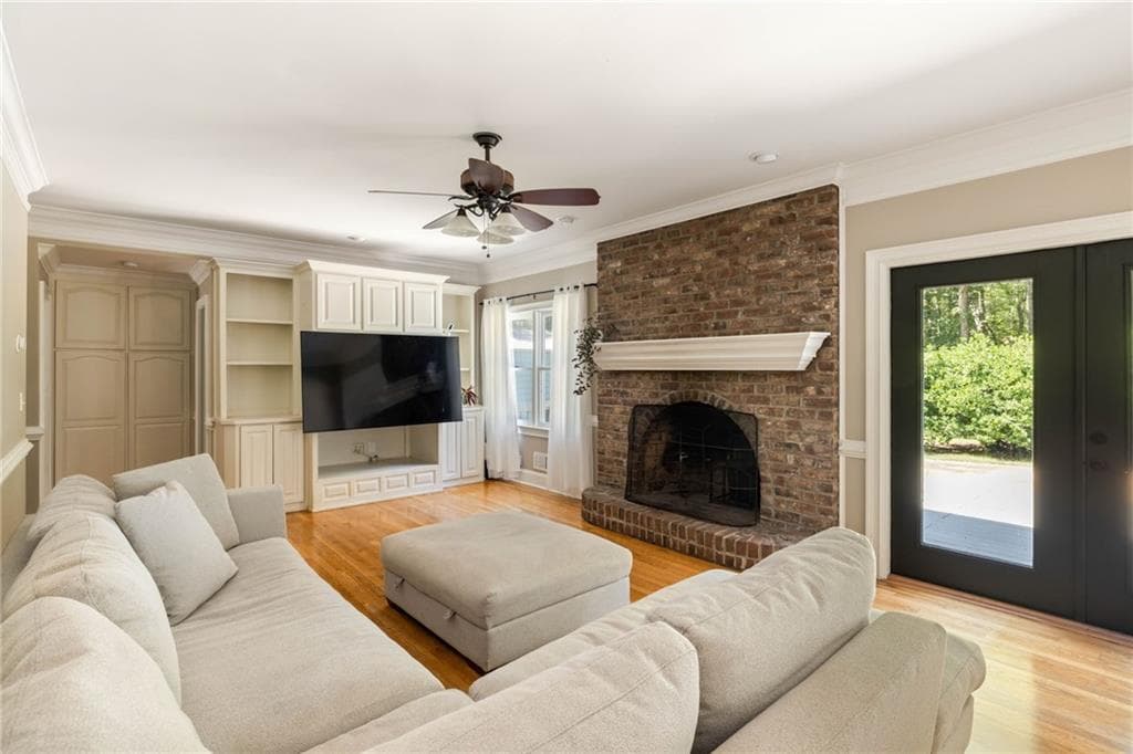 4 bedroom, 3 bathroom, 3,564 sq ft single family residence for sale at 343 Brooks Woolsey Road, Fayetteville, GA 30215 — photo 6