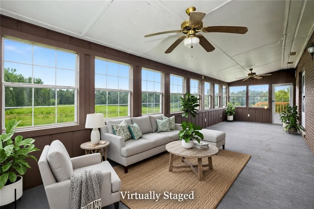 4 bedroom, 3 bathroom, 2,333 sq ft single family residence for sale at 1605 Shackelford Road, Griffin, GA 30224 — photo 6