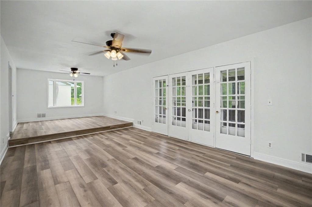 4 bedroom, 3 bathroom, 2,333 sq ft single family residence for sale at 1605 Shackelford Road, Griffin, GA 30224 — photo 9
