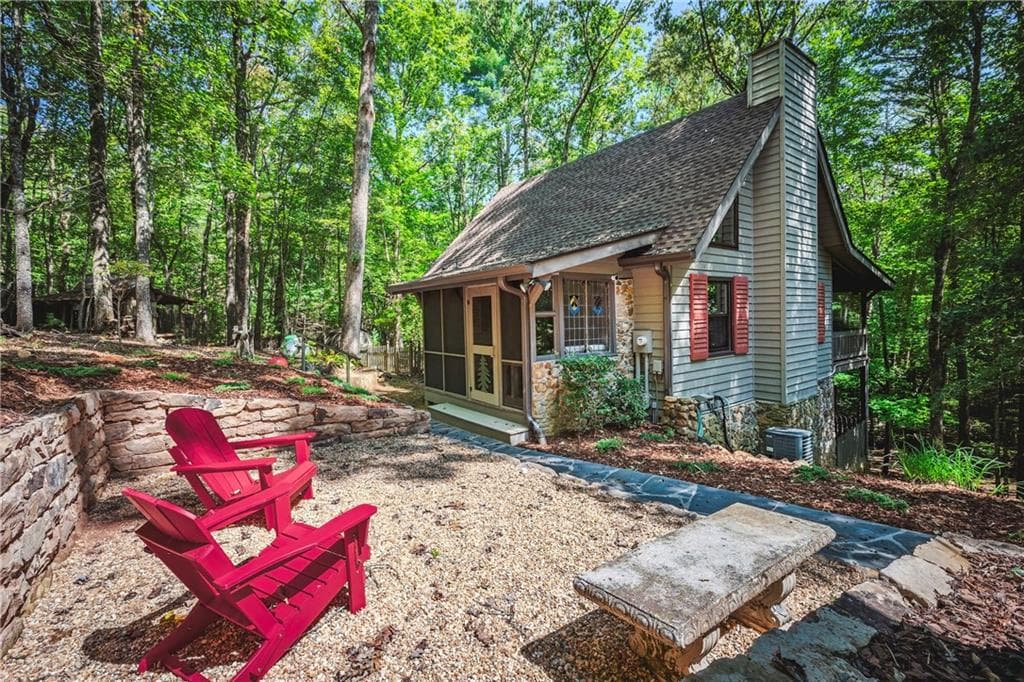 3 bedroom, 2 bathroom, 1,620 sq ft single family residence for sale at 149 River Ridge Road, Blue Ridge, GA 30513