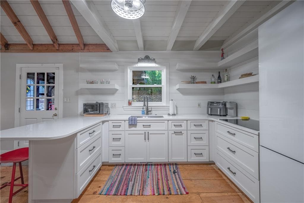3 bedroom, 2 bathroom, 1,620 sq ft single family residence for sale at 149 River Ridge Road, Blue Ridge, GA 30513 — photo 5
