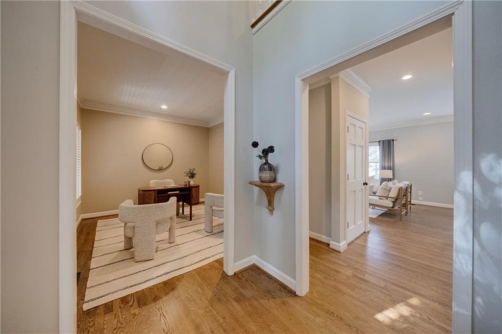3 bedroom, 3 bathroom, 1,922 sq ft single family residence for sale at 830 Monroe Circle, Atlanta, GA 30308 — photo 7