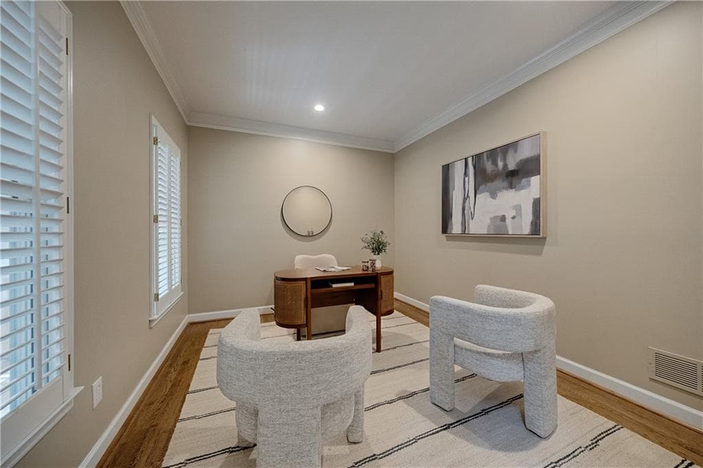 3 bedroom, 3 bathroom, 1,922 sq ft single family residence for sale at 830 Monroe Circle, Atlanta, GA 30308 — photo 8