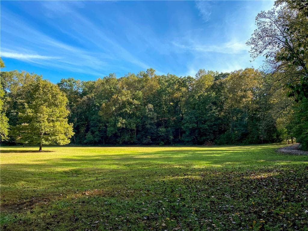 4 bedroom, 3 bathroom, 5,287 sq ft single family residence for sale at 500 Big Sky Trail, Dahlonega, GA 30533 — photo 5