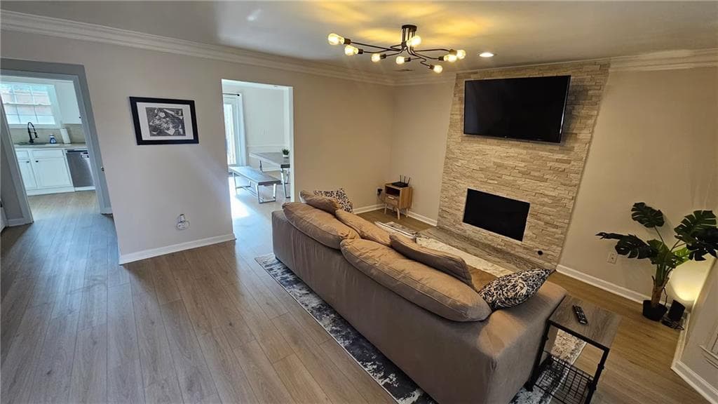 2 bedroom, 3 bathroom, 1,464 sq ft townhouse for rent at 2940 Lexington Trace Drive, Smyrna, GA 30080 for $2,700 a month — photo 4