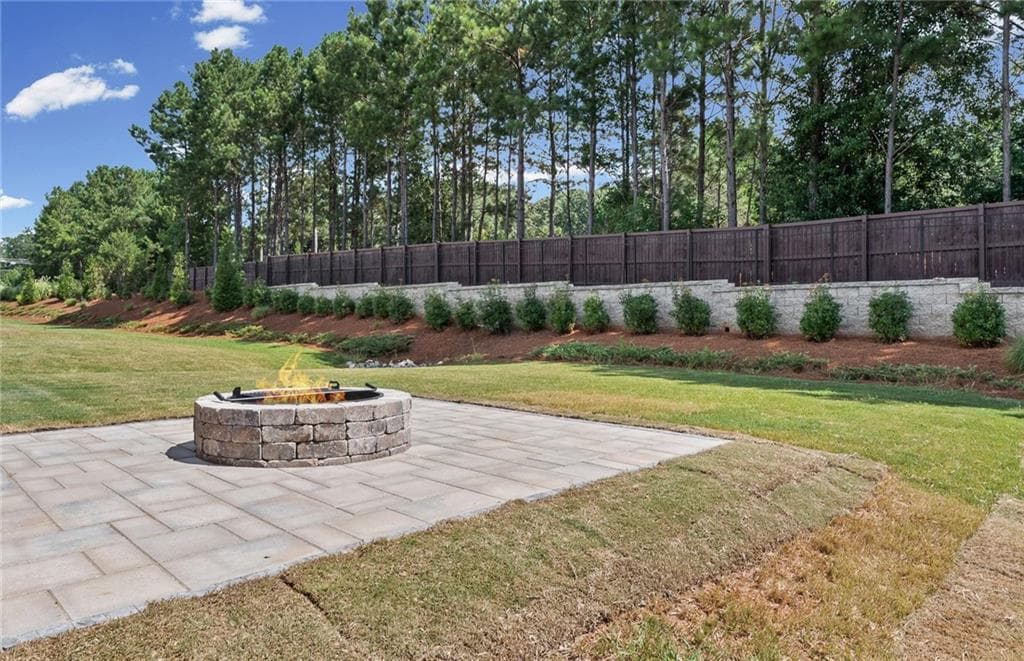 3 bedroom, 2 bathroom, 1,590 sq ft single family residence for sale at 1105 LeConte Court, Griffin, GA 30223 — photo 3