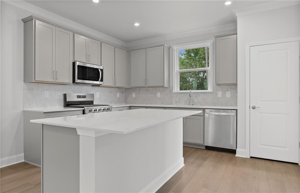 2 bedroom, 2 bathroom, 1,367 sq ft single family residence for sale at 208 Ravenna Drive, Griffin, GA 30223 — photo 7