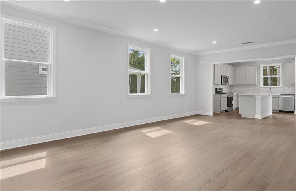 2 bedroom, 2 bathroom, 1,367 sq ft single family residence for sale at 208 Ravenna Drive, Griffin, GA 30223 — photo 8