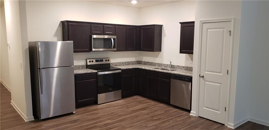 3 bedroom, 3 bathroom, 1,386 sq ft townhouse for rent at 3063 Tarian Way, Decatur, GA 30034 for $1,950 a month — photo 4