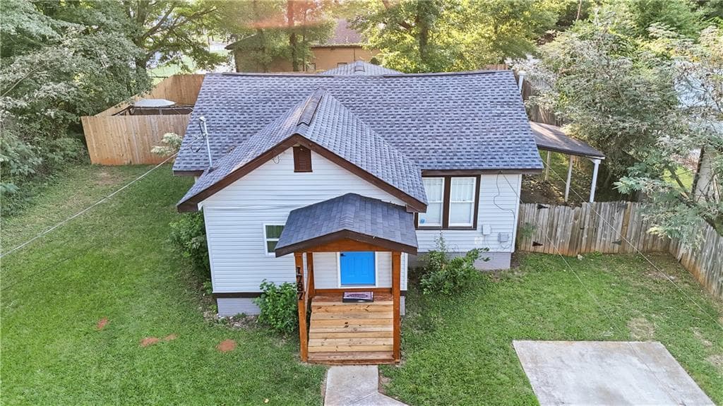 3 bedroom, 2 bathroom, 1,230 sq ft single family residence for sale at 1787 lynn Lane, Decatur, GA 30032 — photo 7
