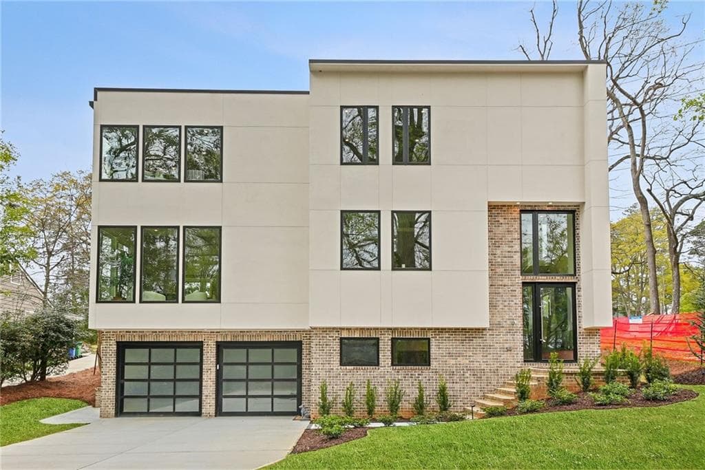 5 bedroom, 7 bathroom, 5,561 sq ft single family residence for sale at 1260 Kingsley Circle, Atlanta, GA 30324