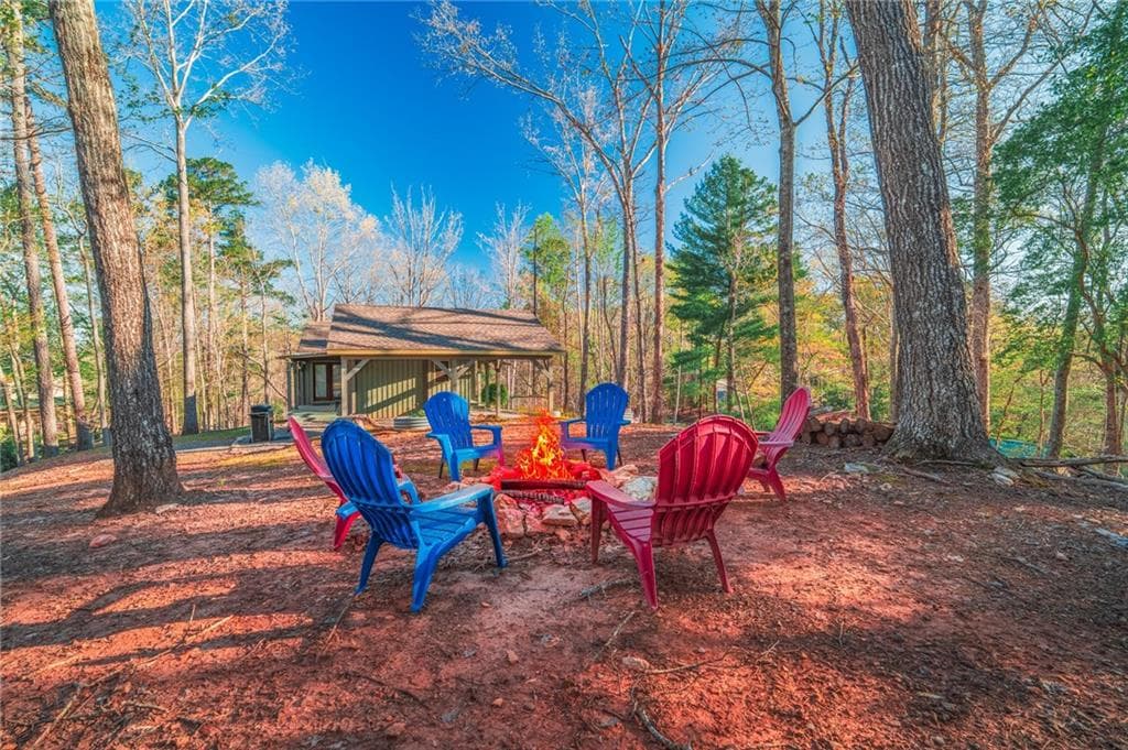 2 bedroom, 3 bathroom, 1,620 sq ft single family residence for sale at 253 Zenith Trail, Ellijay, GA 30540 — photo 4