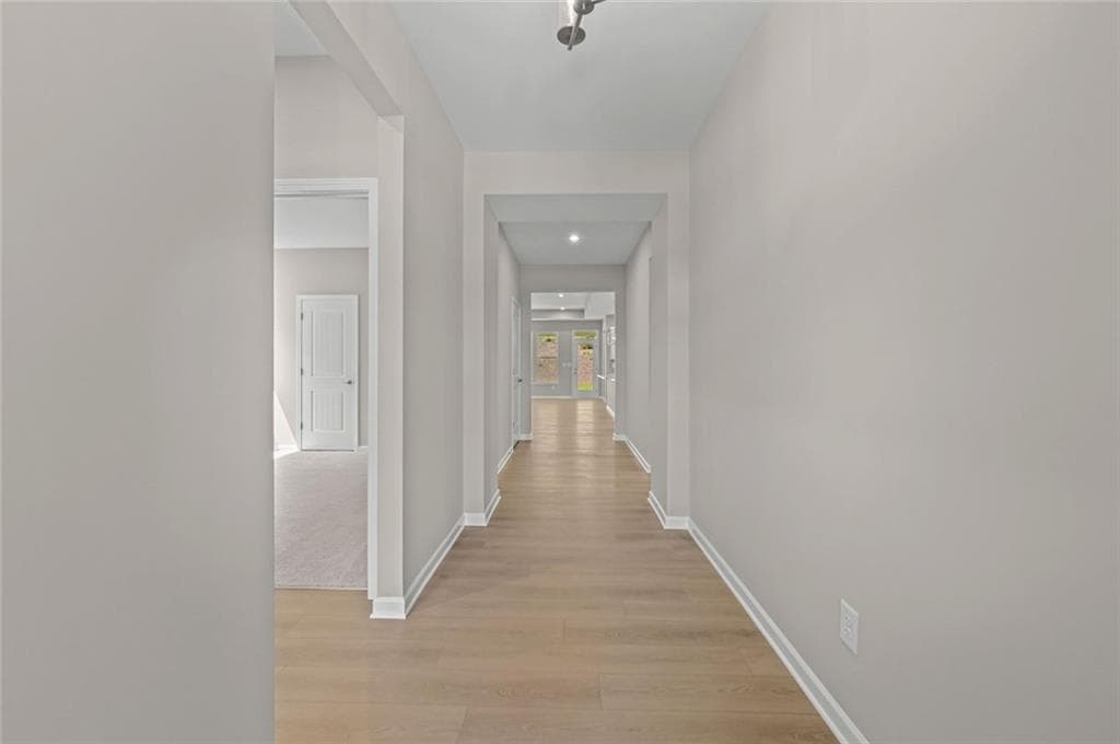 3 bedroom, 2 bathroom, 2,062 sq ft single family residence for sale at 40 Park Village Bend, Dallas, GA 30157 — photo 8