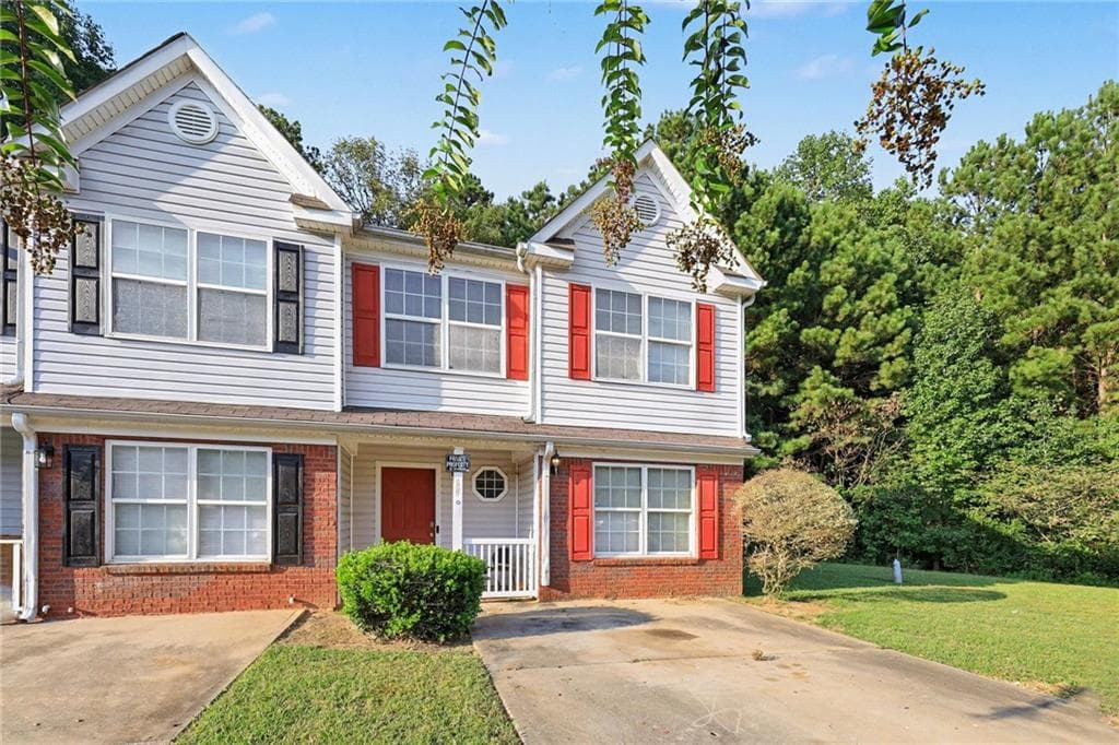 4 bedroom, 3 bathroom, 1,770 sq ft townhouse for sale at 1275 Maple Valley Court, Union City, GA 30291 — photo 6