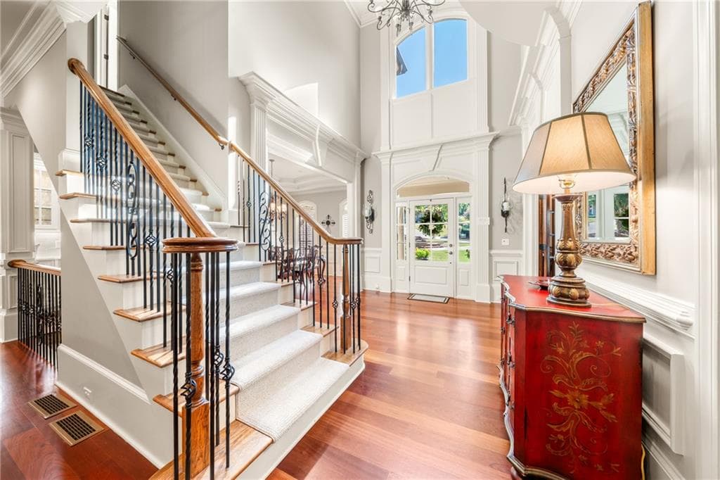 6 bedroom, 7 bathroom, 6,649 sq ft single family residence for sale at 3125 Wills Mill Road, Cumming, GA 30041 — photo 3