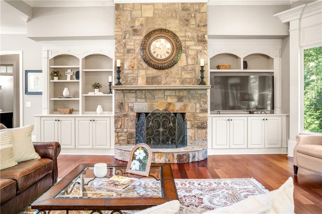 6 bedroom, 7 bathroom, 6,649 sq ft single family residence for sale at 3125 Wills Mill Road, Cumming, GA 30041 — photo 6