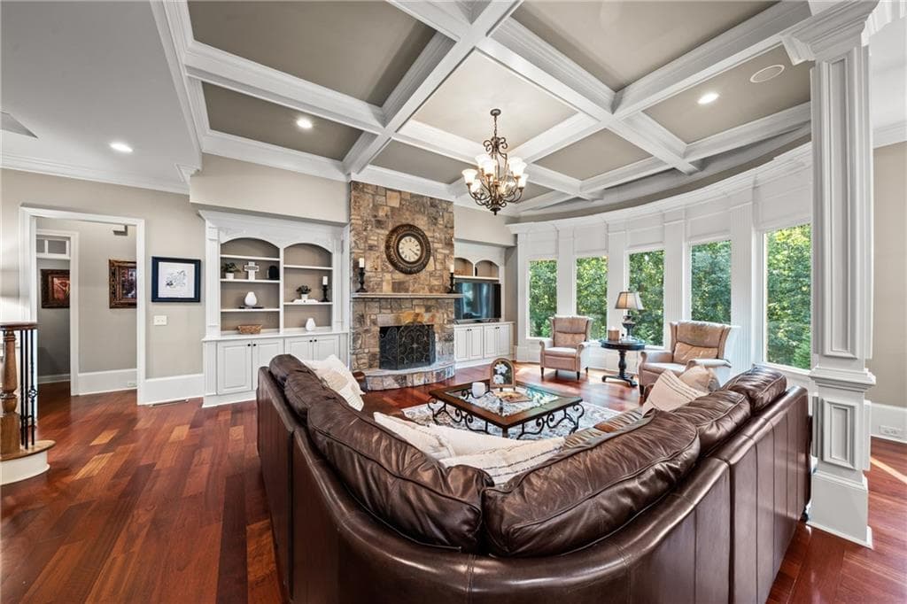 6 bedroom, 7 bathroom, 6,649 sq ft single family residence for sale at 3125 Wills Mill Road, Cumming, GA 30041 — photo 7
