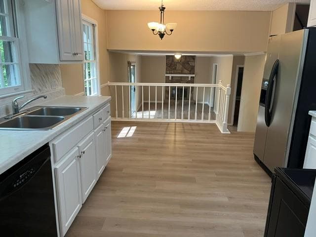 4 bedroom, 3 bathroom, 2,124 sq ft single family residence for sale at 289 Shiloh Hills Drive, Kennesaw, GA 30144 — photo 8