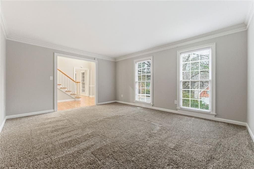 4 bedroom, 3 bathroom, 2,974 sq ft single family residence for sale at 4397 Windsor Oaks Circle, Marietta, GA 30066 — photo 4