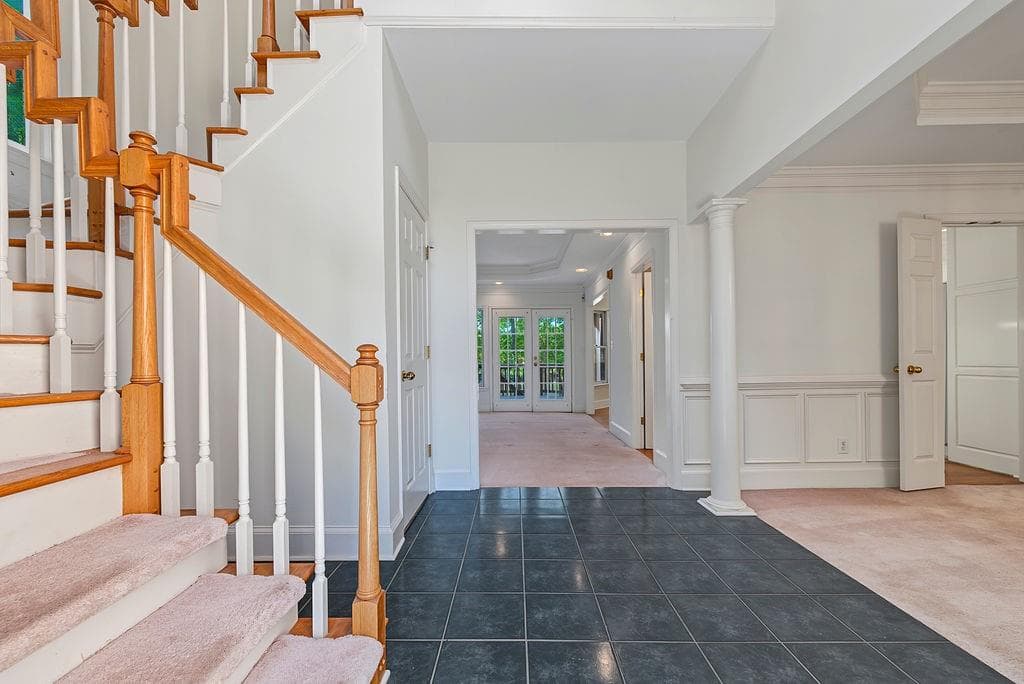 3 bedroom, 3 bathroom, 3,916 sq ft single family residence for sale at 105 Monroe Drive, Mcdonough, GA 30252 — photo 3
