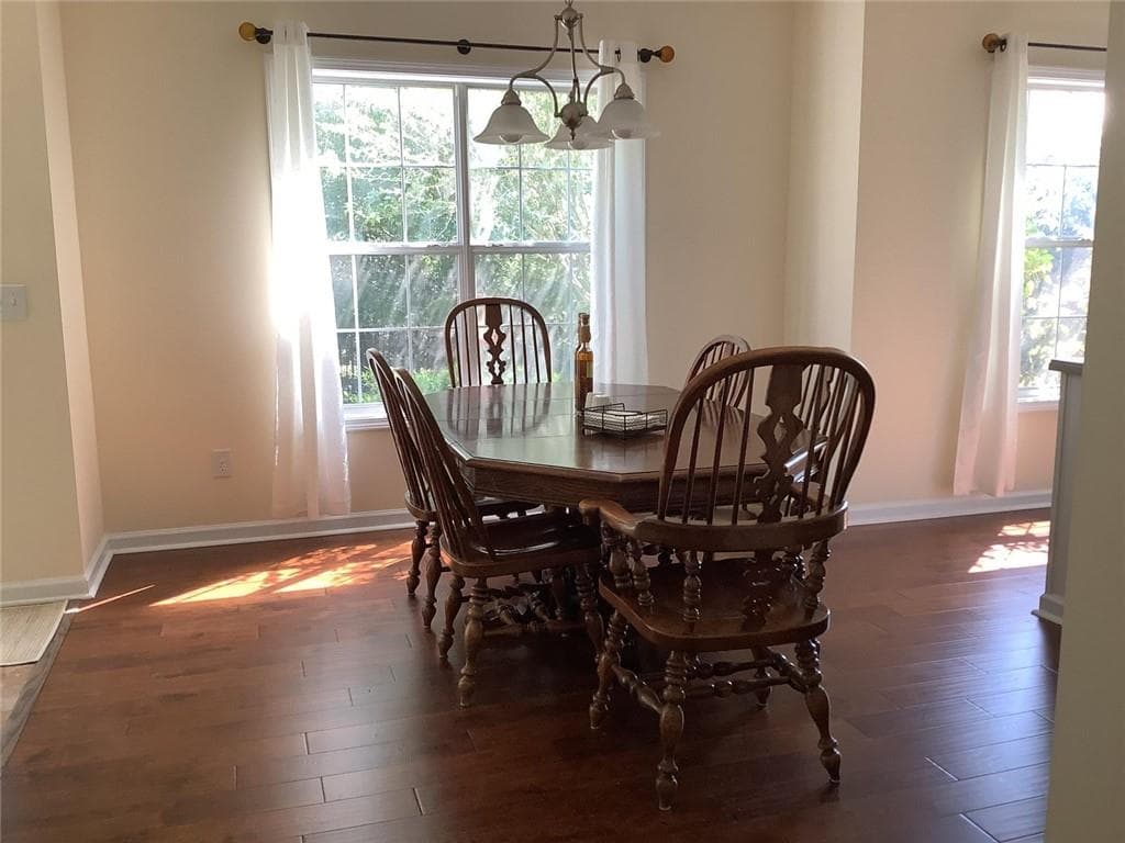 4 bedroom, 3 bathroom, 2,332 sq ft single family residence for sale at 4510 Greycliff Pointe, Douglasville, GA 30135 — photo 8