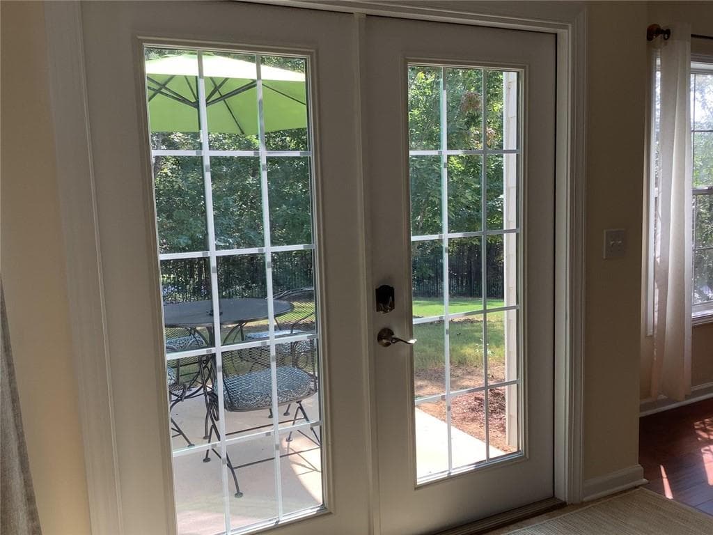 4 bedroom, 3 bathroom, 2,332 sq ft single family residence for sale at 4510 Greycliff Pointe, Douglasville, GA 30135 — photo 10