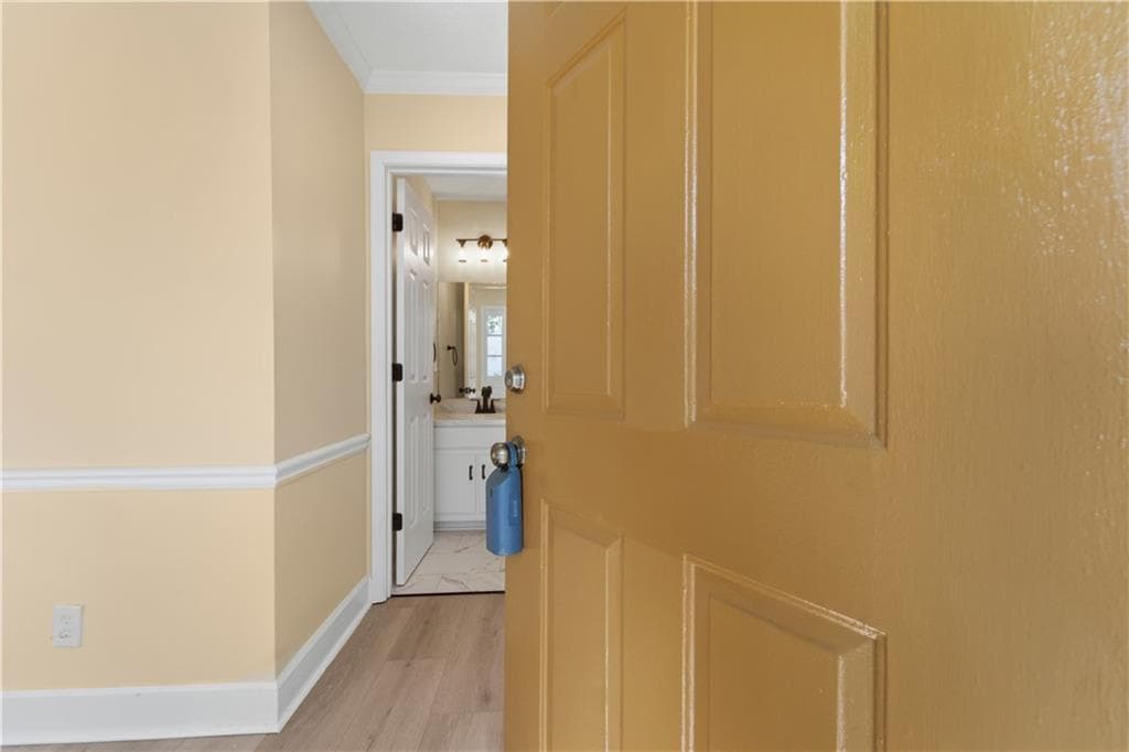 2 bedroom, 3 bathroom, 1,488 sq ft townhouse for sale at 1161 Ridgecrest Lane, Smyrna, GA 30080 — photo 3
