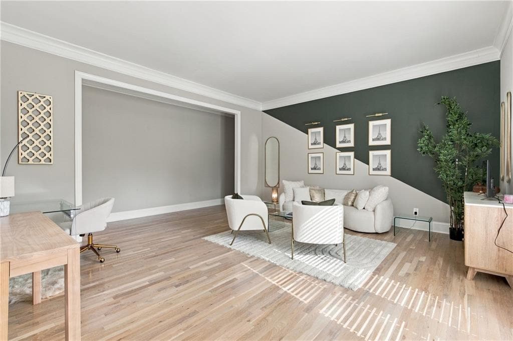5 bedroom, 7 bathroom, 7,958 sq ft single family residence for sale at 230 Bayberry Run, Fayetteville, GA 30214 — photo 4