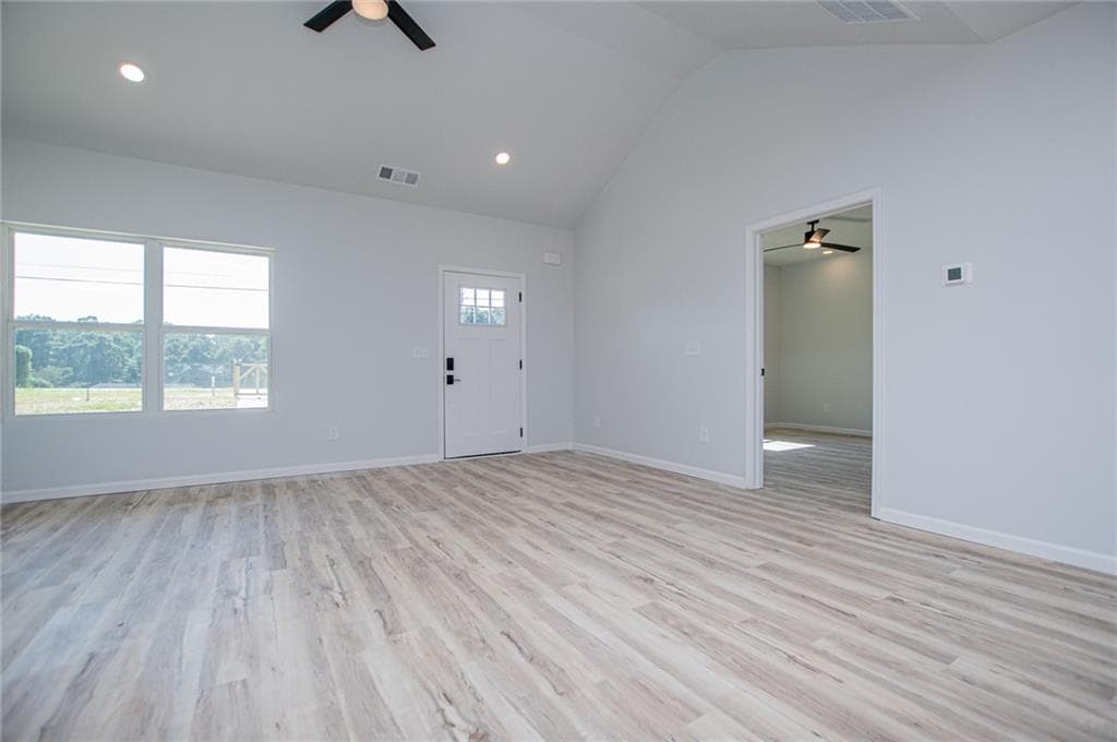 3 bedroom, 2 bathroom, 1,320 sq ft single family residence for sale at 185 Kennedy Estates Road, Carrollton, GA 30116 — photo 6