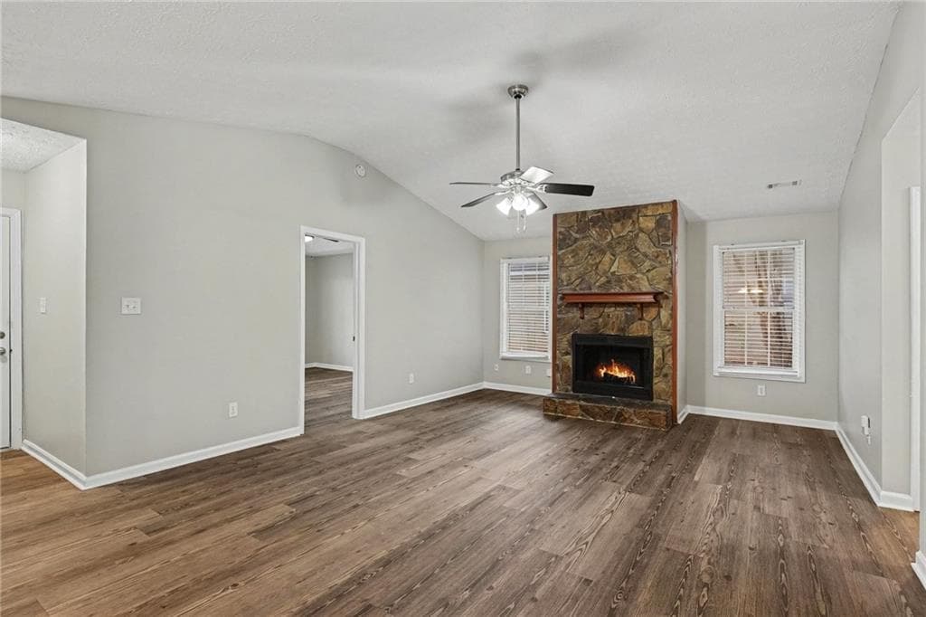 3 bedroom, 2 bathroom, 1,231 sq ft single family residence for sale at 105 Rosebud Lane, Mcdonough, GA 30253 — photo 4