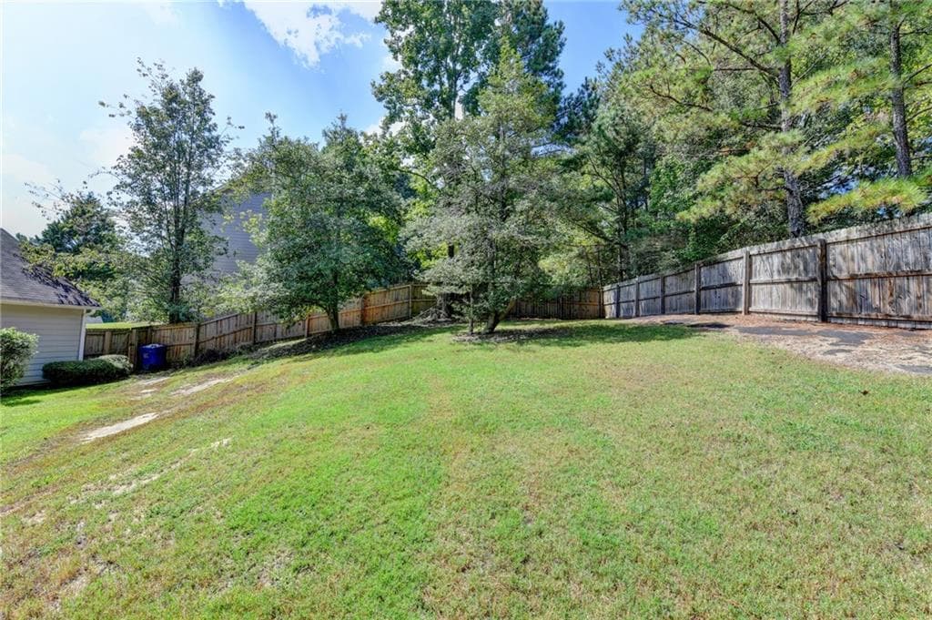 4 bedroom, 3 bathroom, 2,158 sq ft single family residence for sale at 3422 Cascade Ive Drive, Buford, GA 30519 — photo 8