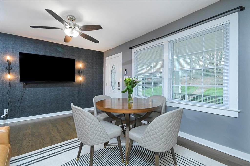 3 bedroom, 2 bathroom, 1,275 sq ft single family residence for rent at 1452 Akridge Street, Atlanta, GA 30314 for $2,300 a month — photo 5